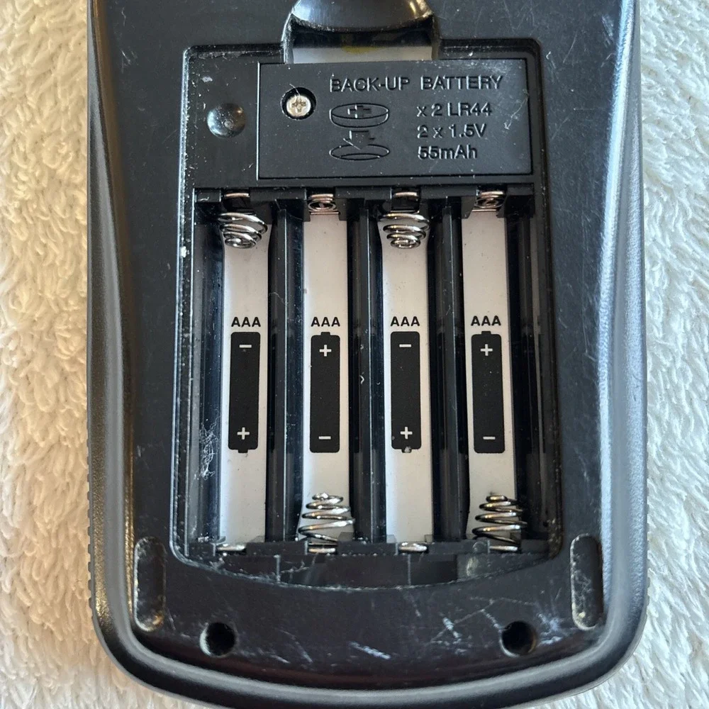 Texas Instruments TI 83 Plus Graphing Calculator Black‎ With Cover Working